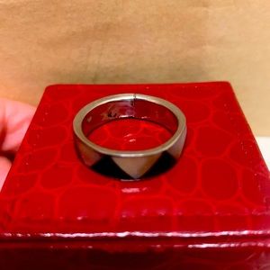 4/$10 😱 fashion ring
